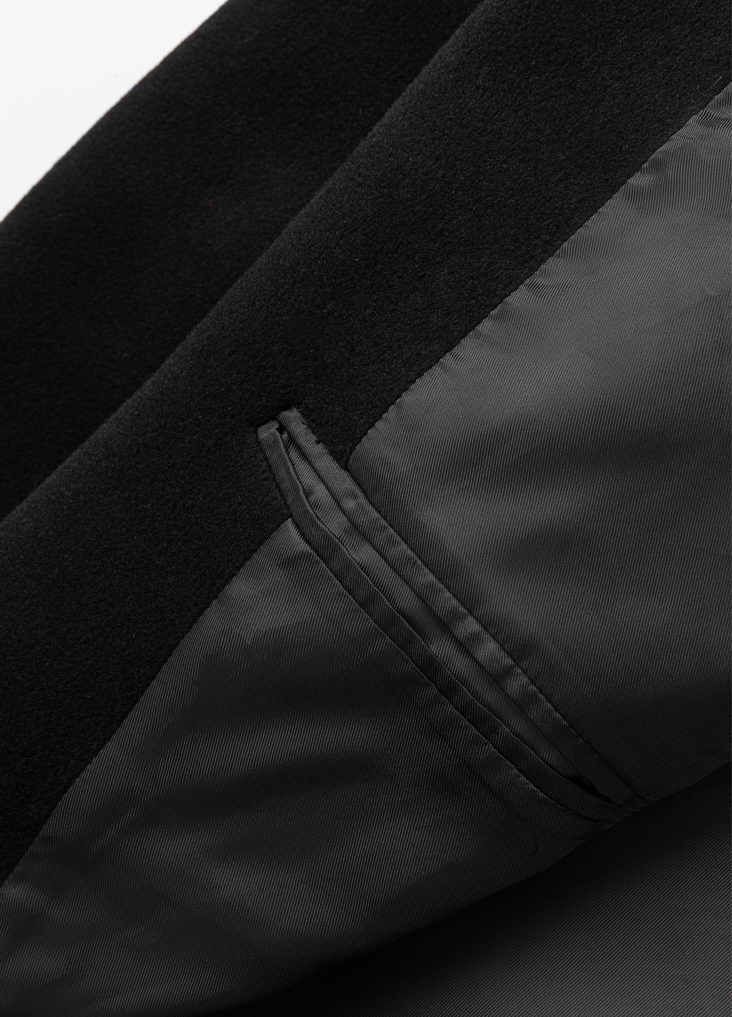 24AW "VAMPIRE" Double-Sided Rivet Coat