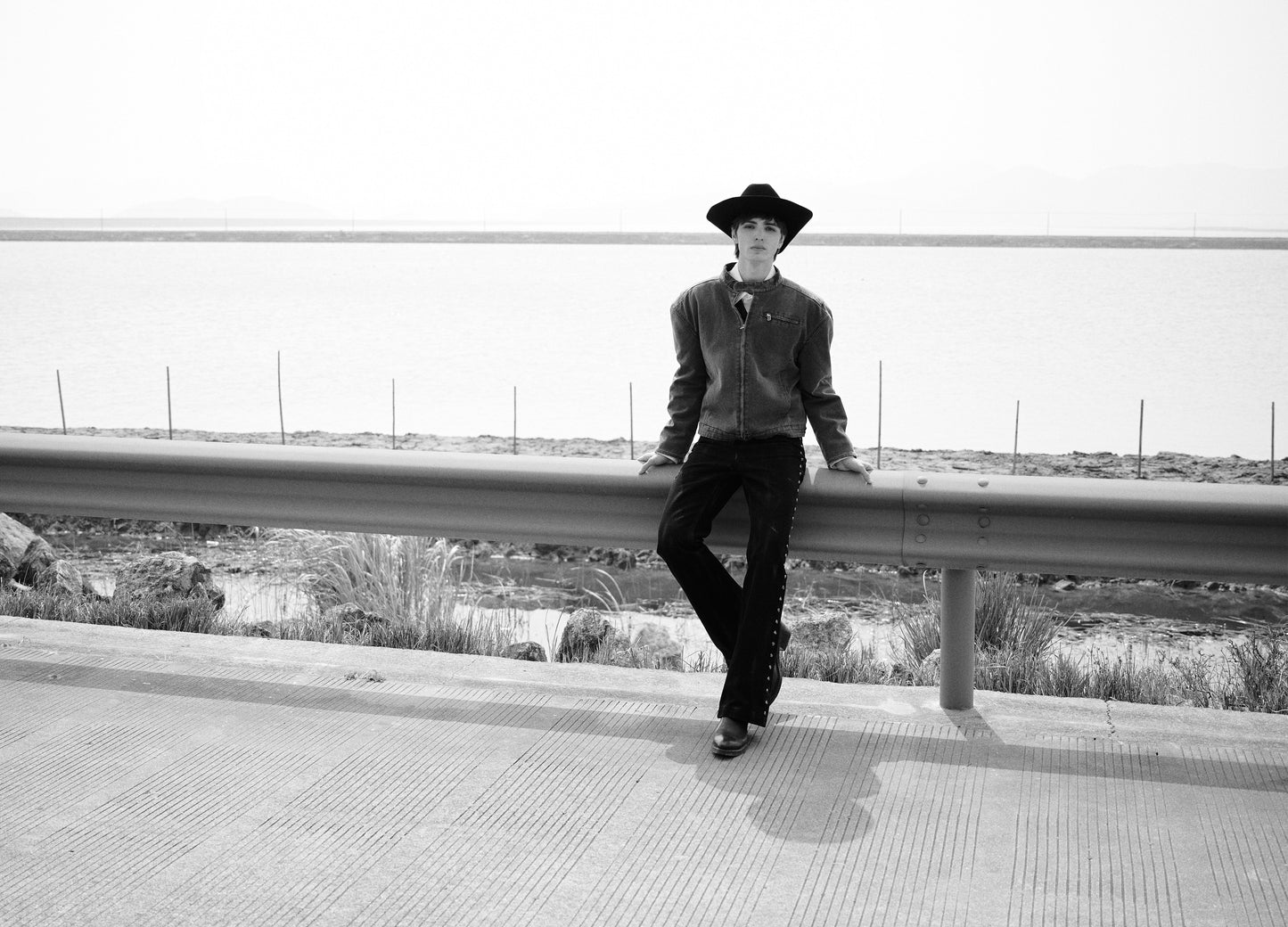 25SS BAROQUE ROSETTE DENIM