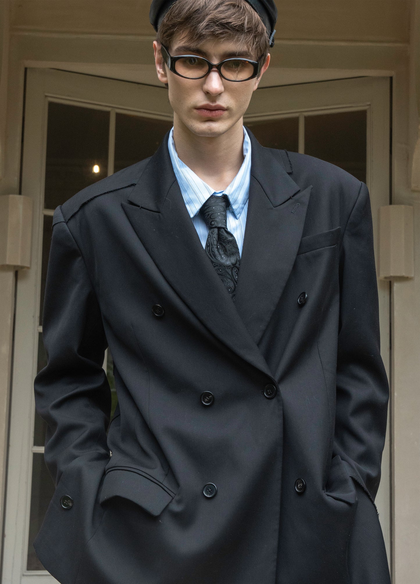 DECONSTRUCT PEAK LAPEL BLAZER