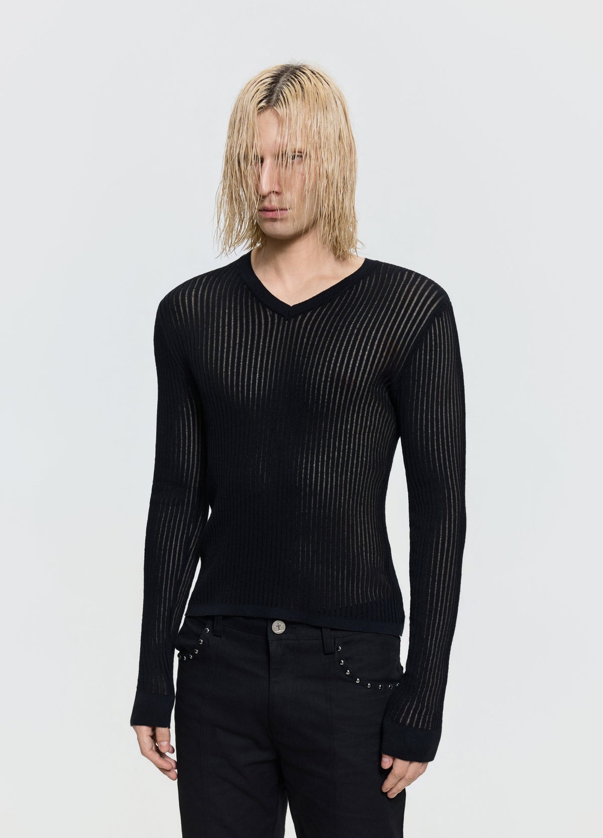 26FW SHEER V-NECK KNIT