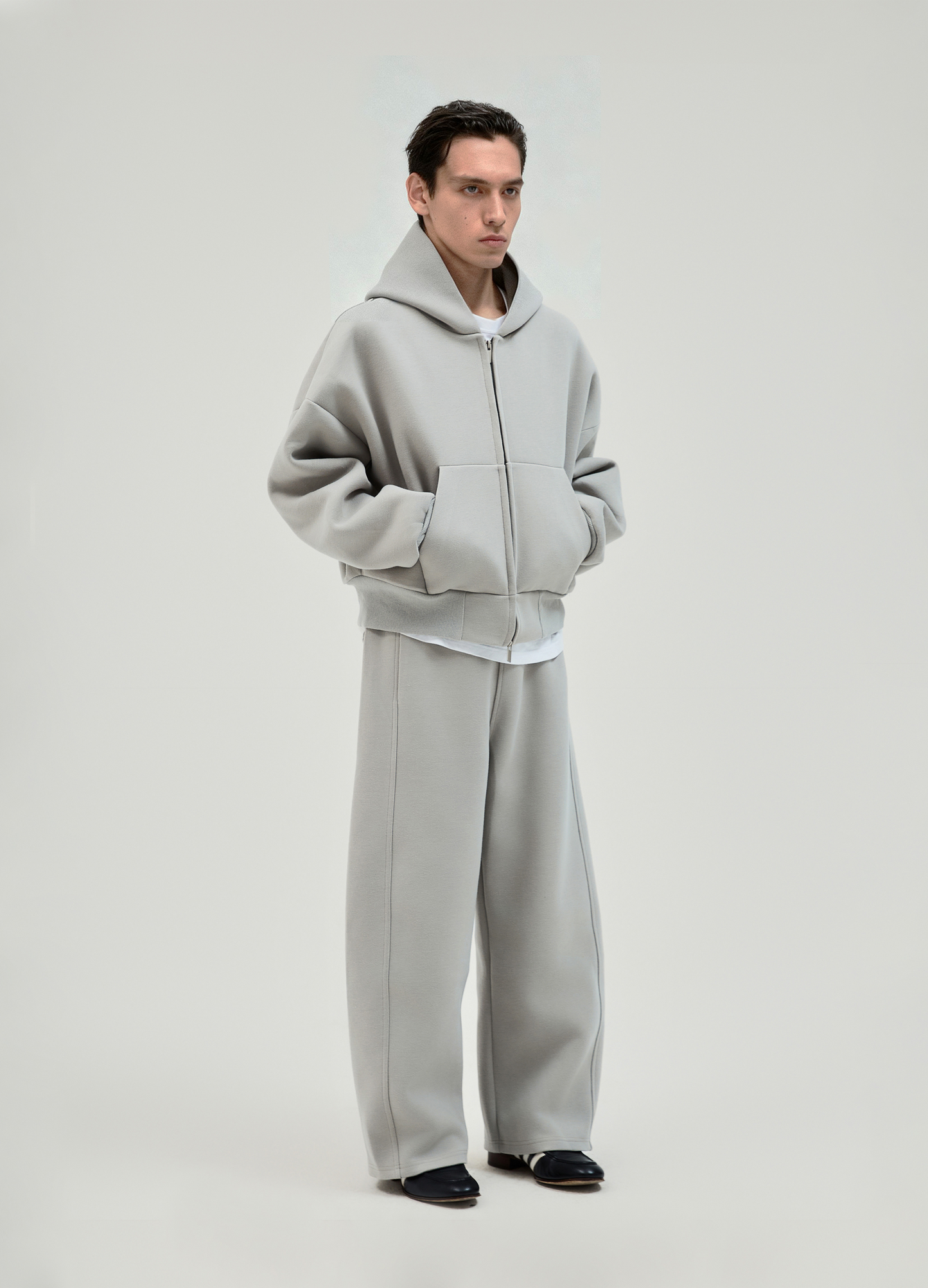 CLIFTON 650G ZIP HOODIE