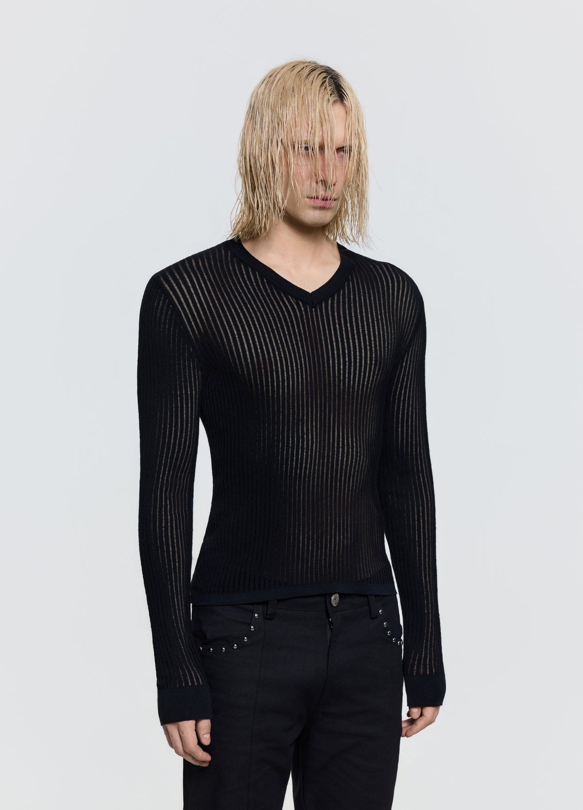 26FW SHEER V-NECK KNIT