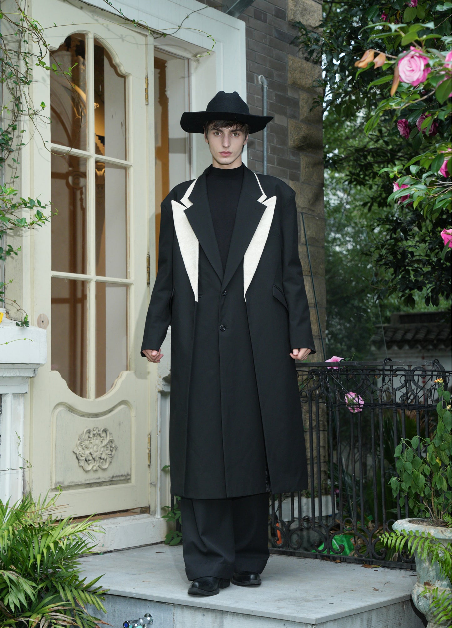 NIGHT CROWN DOUBLE-LAYER COAT