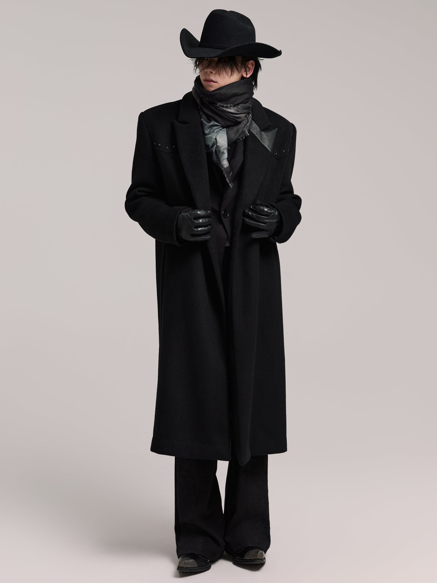 24AW "VAMPIRE" Double-Sided Rivet Coat