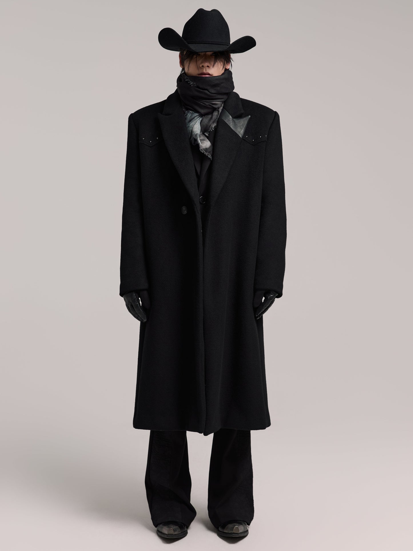 24AW "VAMPIRE" Double-Sided Rivet Coat