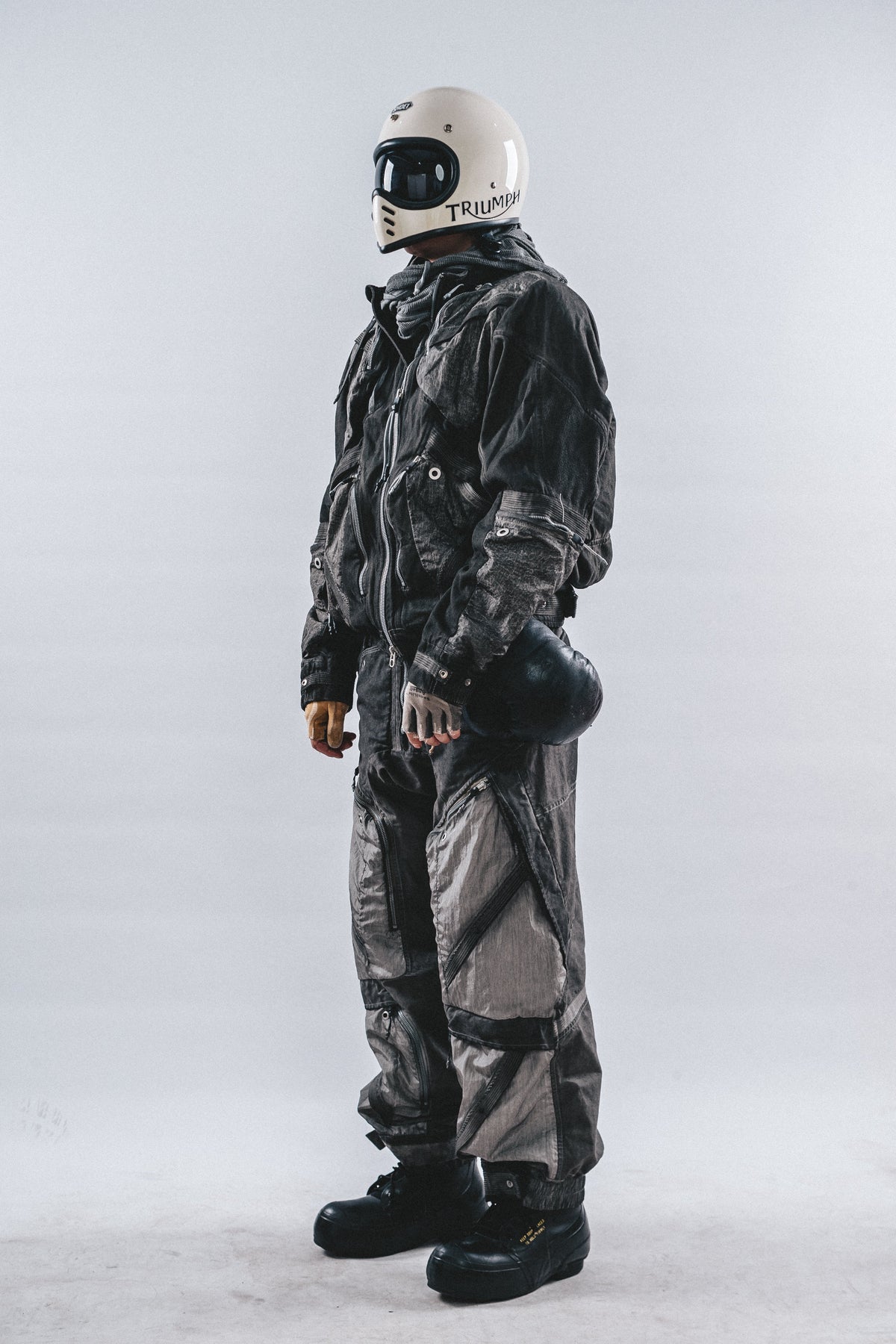 DRKLEI EIGHT-POCKET WASTELAND BOMBER