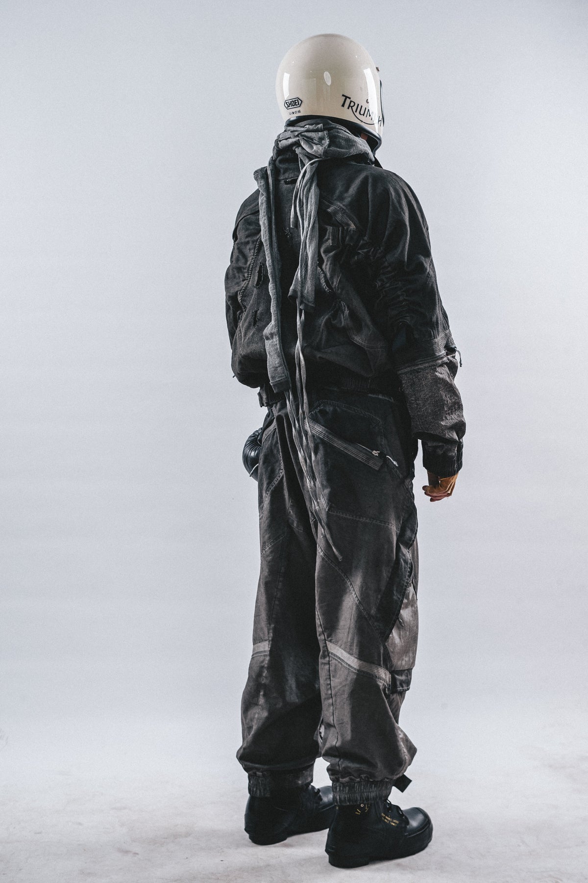 DRKLEI EIGHT-POCKET WASTELAND BOMBER