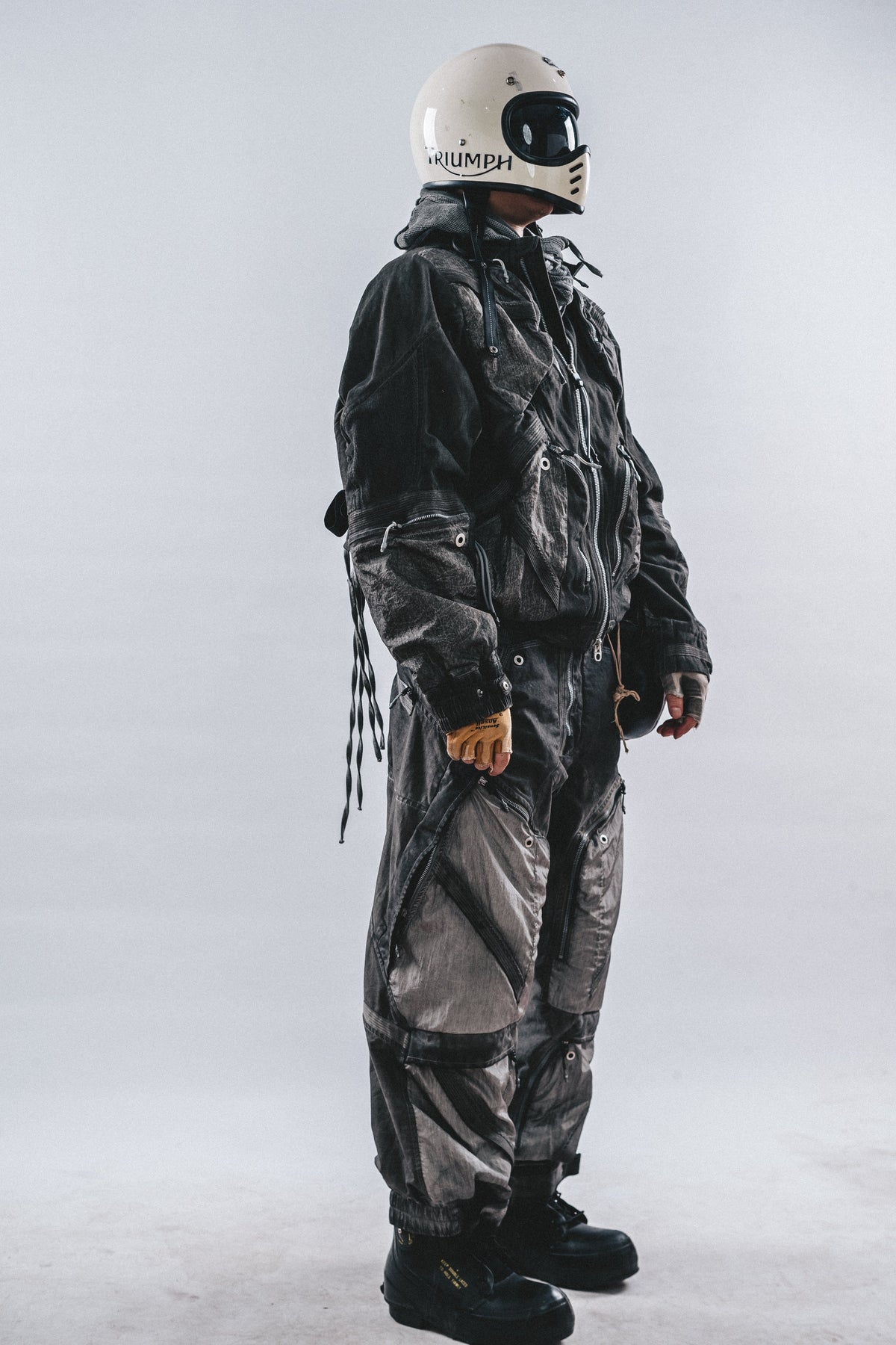 DRKLEI EIGHT-POCKET WASTELAND BOMBER