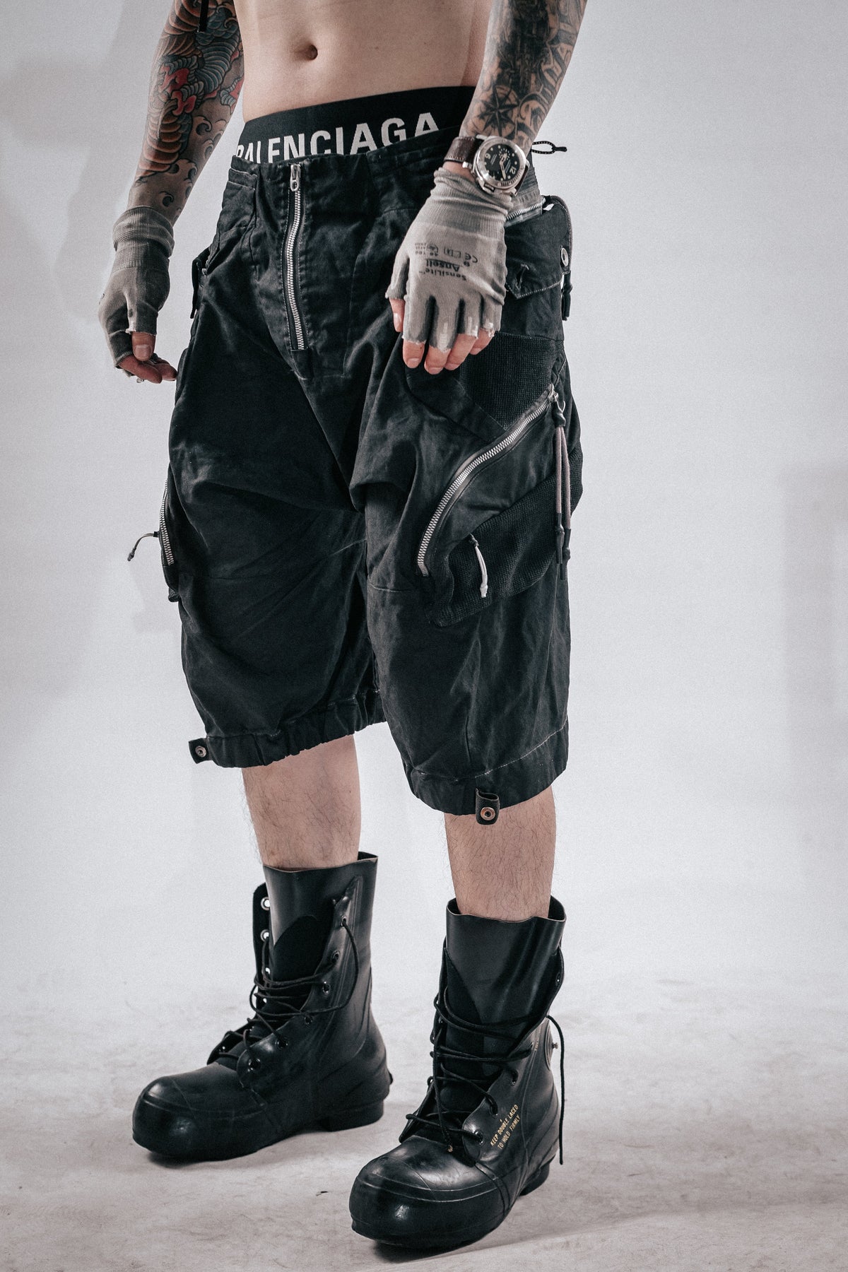 DRKLEI WASTELAND CARGO SHORTS
