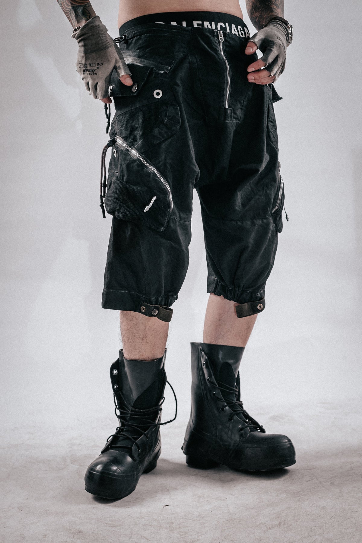 DRKLEI WASTELAND CARGO SHORTS