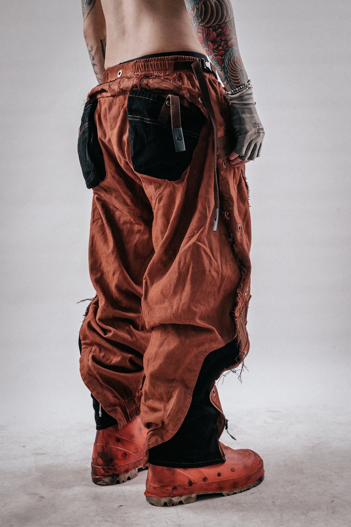 DRKLEI FIN EDGE ZIP CARGO
